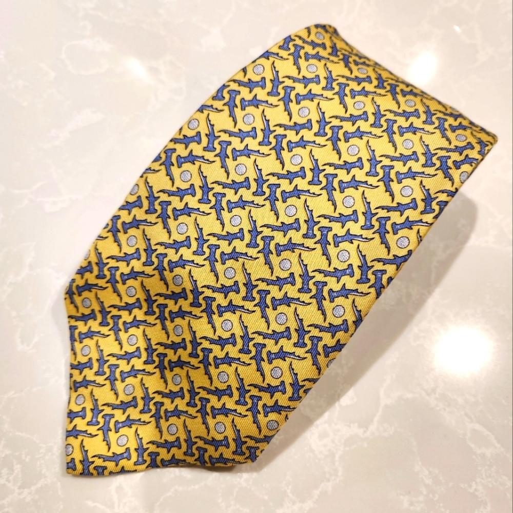 Fore! VINEYARD VINES Custom Collection Yellow Golf Pattern Silk Tie Made in USA